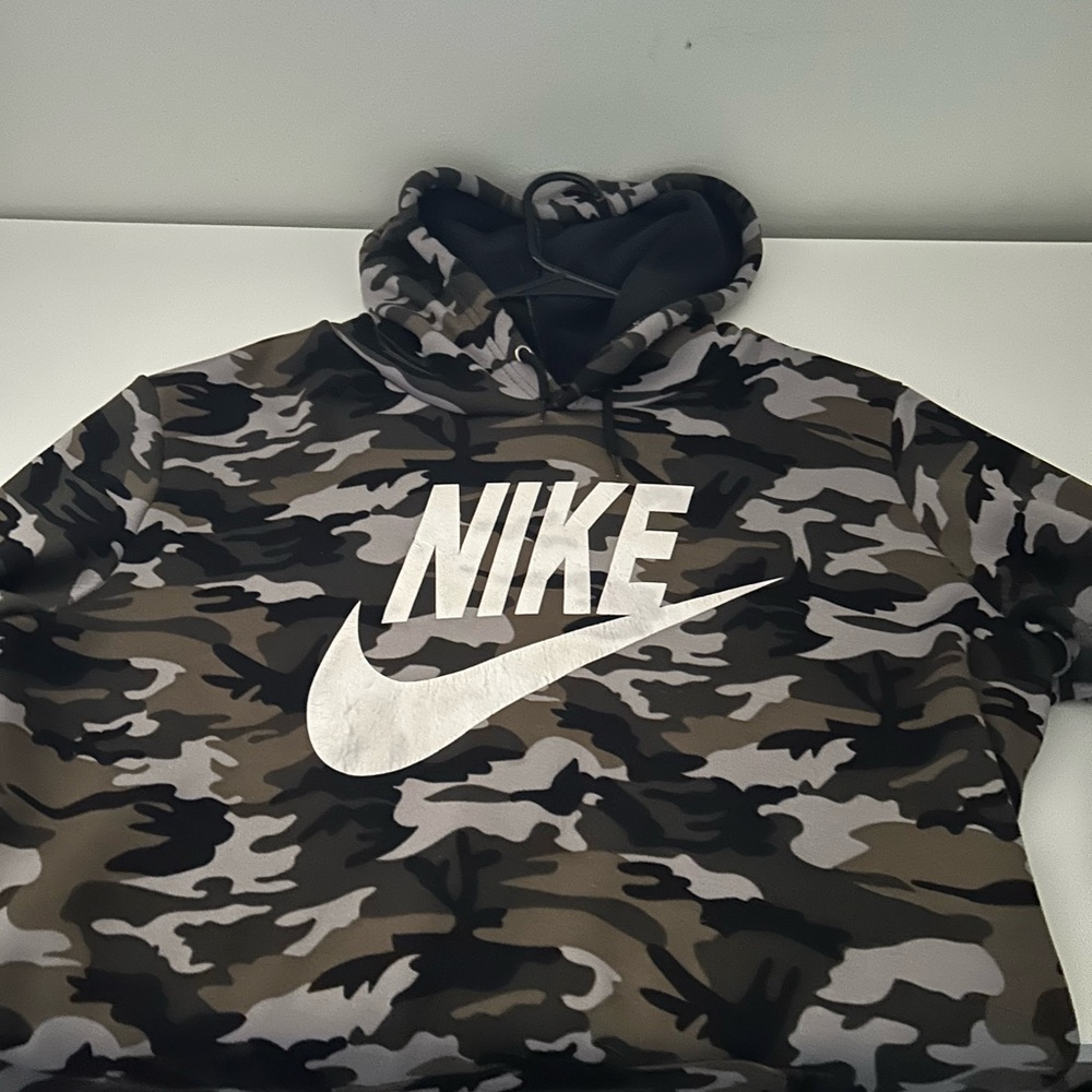 Nike Urban Fleece Camo Pullover
